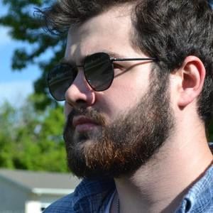 Meet your Posher, Aaron